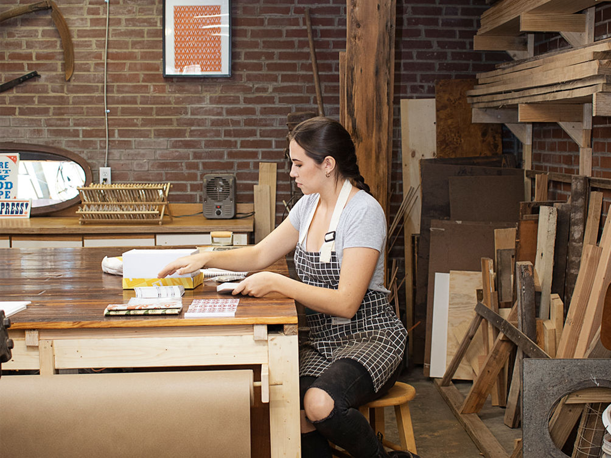 How to Find Markets and Events to Sell At